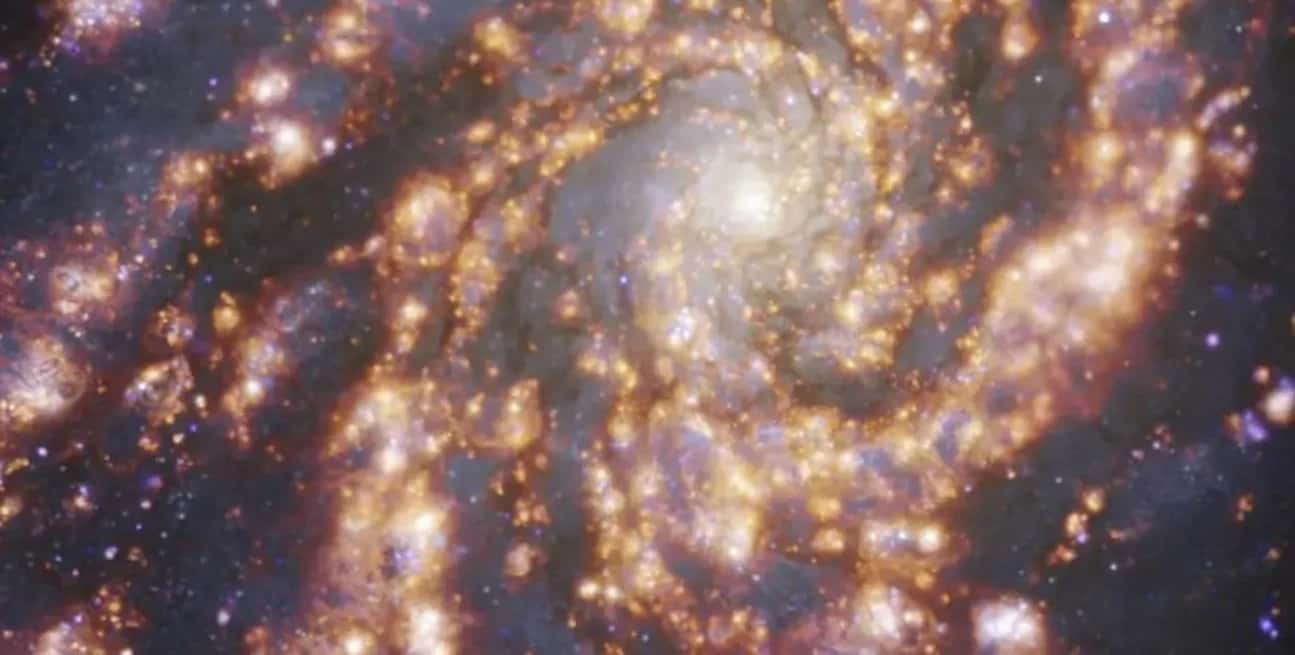 Galaxia de la constelación Coma Berenices, donde se encuentra el sistema planetario