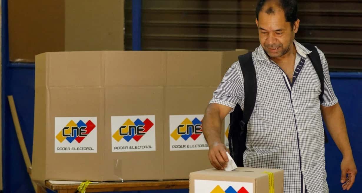 El referéndum contaba con 5 preguntas. Crédito: Leonardo Fernandez Viloria/Reuters