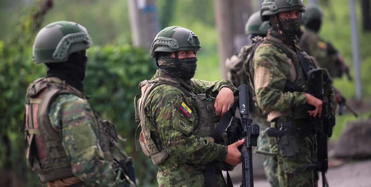 Ecuador mantiene la ofensiva militar sobre las bandas narco