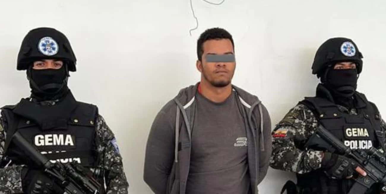 Carlos Arturo Landázuri, alias "Comandante Gringo", fue capturado en Ecuador.