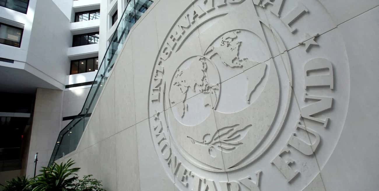 Imagen ilustrativa. Sede del FMI en Washington. Crédito: Yuri Gripas/Reuters