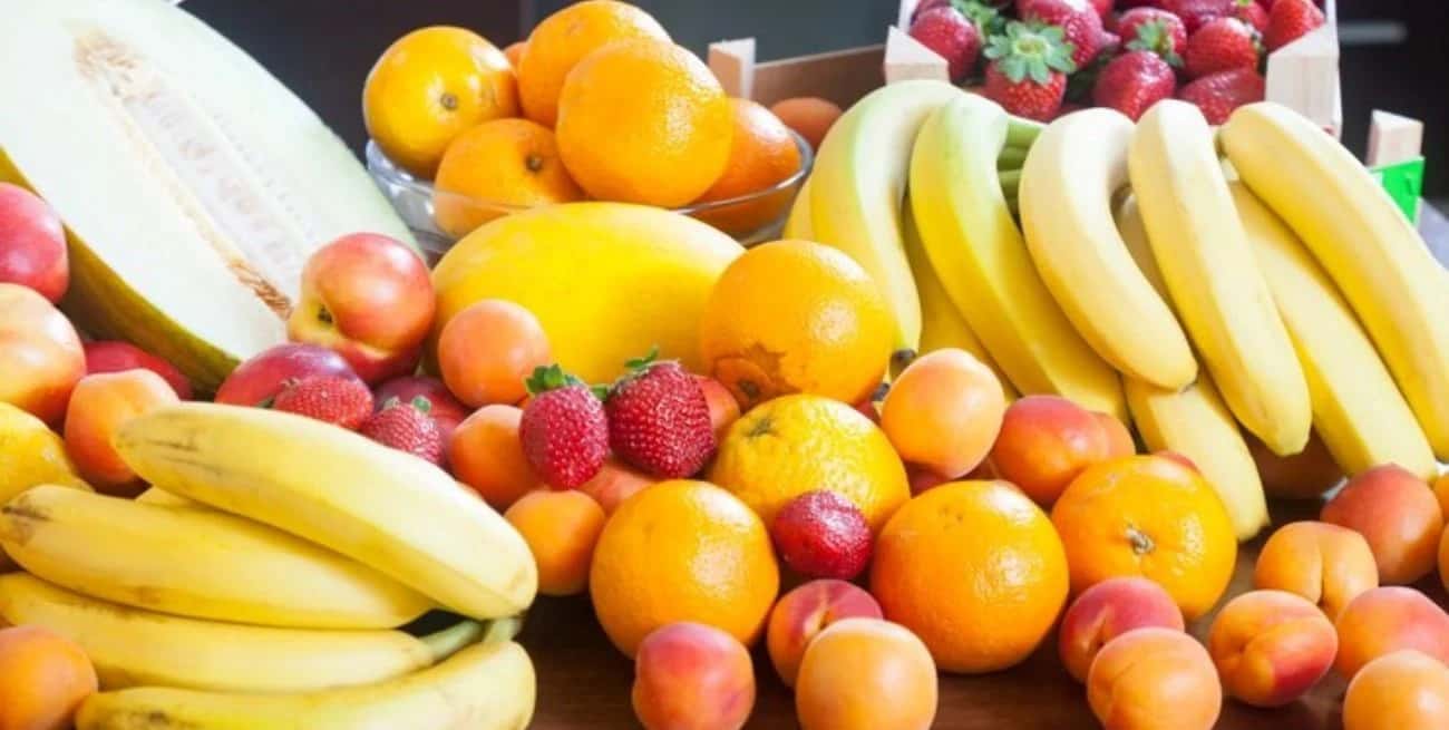 Hinchazón abdominal: seis frutas antiinflamatorias que se recomienda consumir