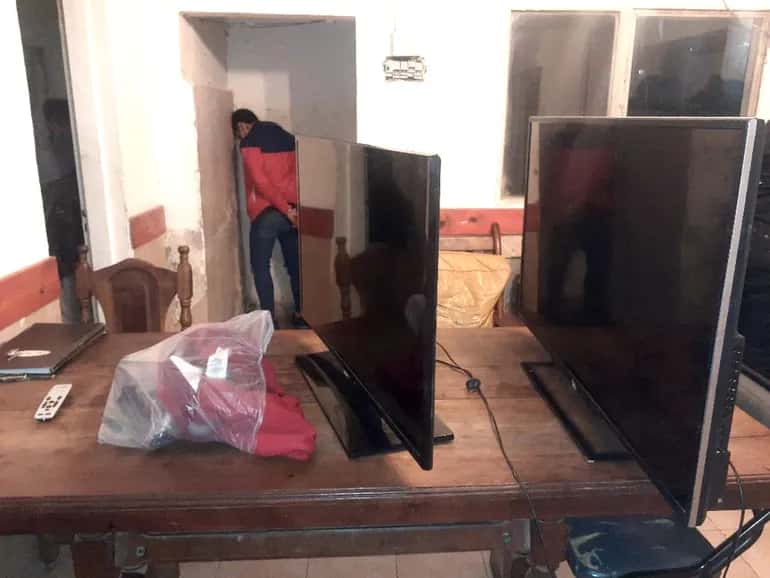 Venado Tuerto: arrestaron a un sujeto que robó dos televisores