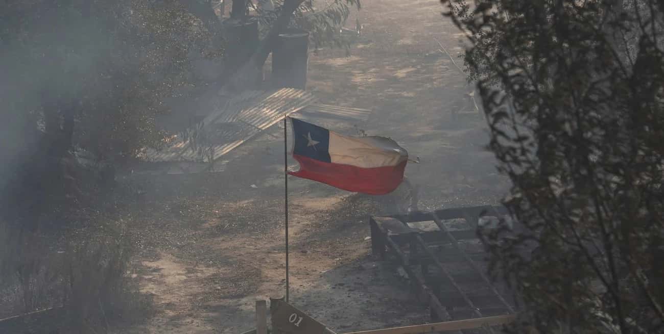 Chile: ya son más de 100 los muertos por los devastadores incendios