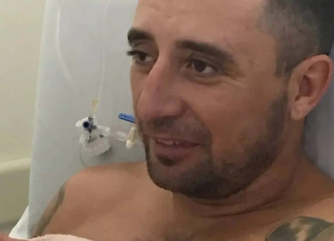 Jonatan Martínez ya se encuentra en sala común en el hospital Gutiérrez.