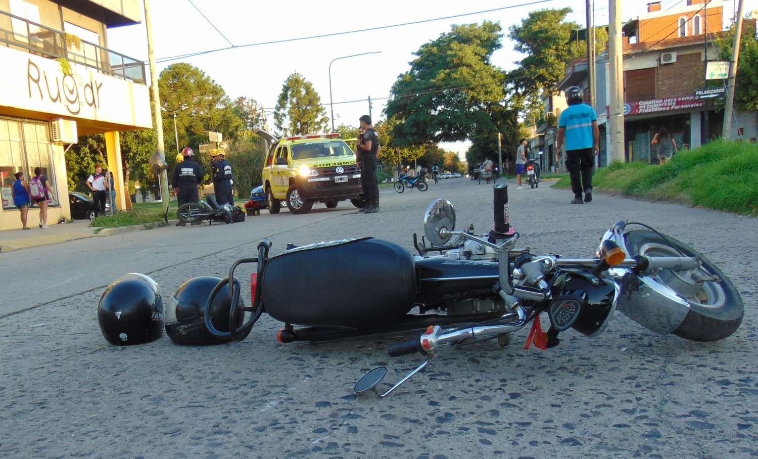Venado Tuerto: joven con lesiones graves tras choque de dos motos