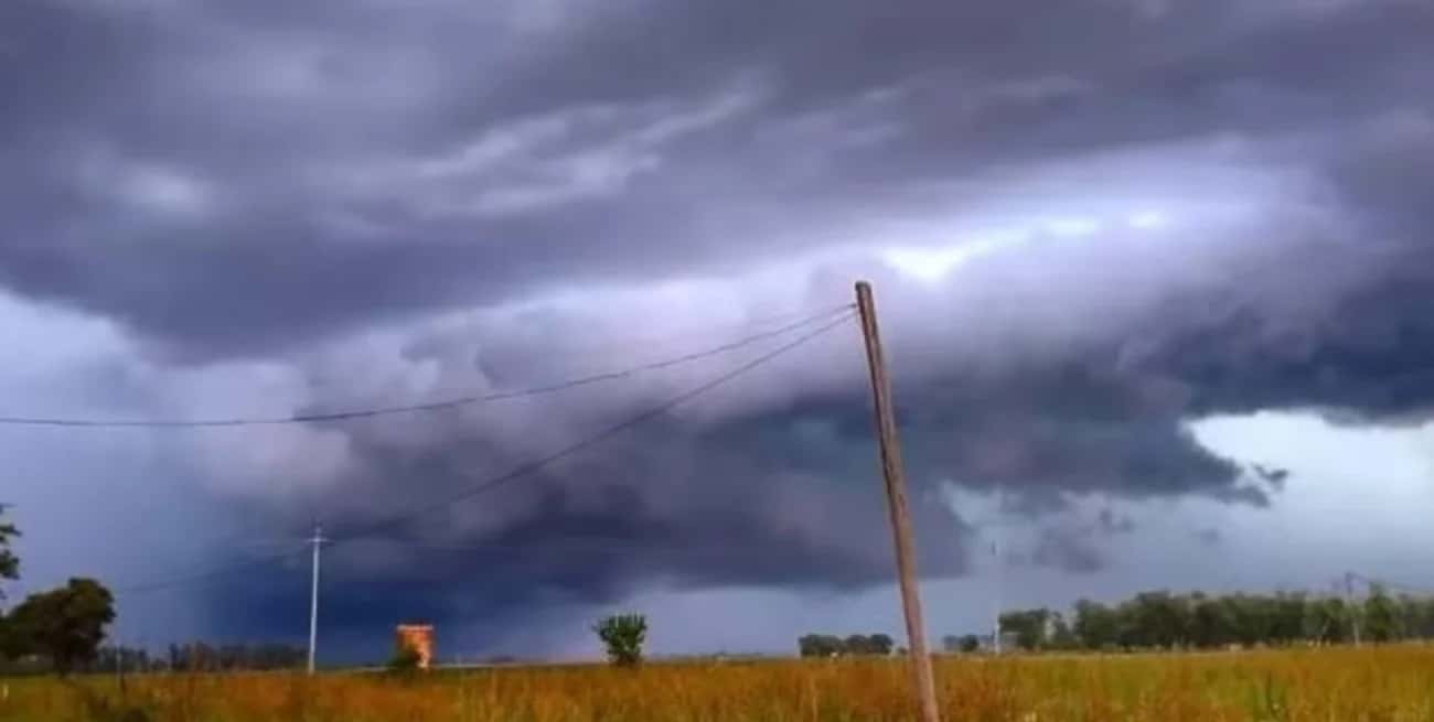 El sur de Santa Fe y 12 provincias bajo alerta amarillo por tormentas