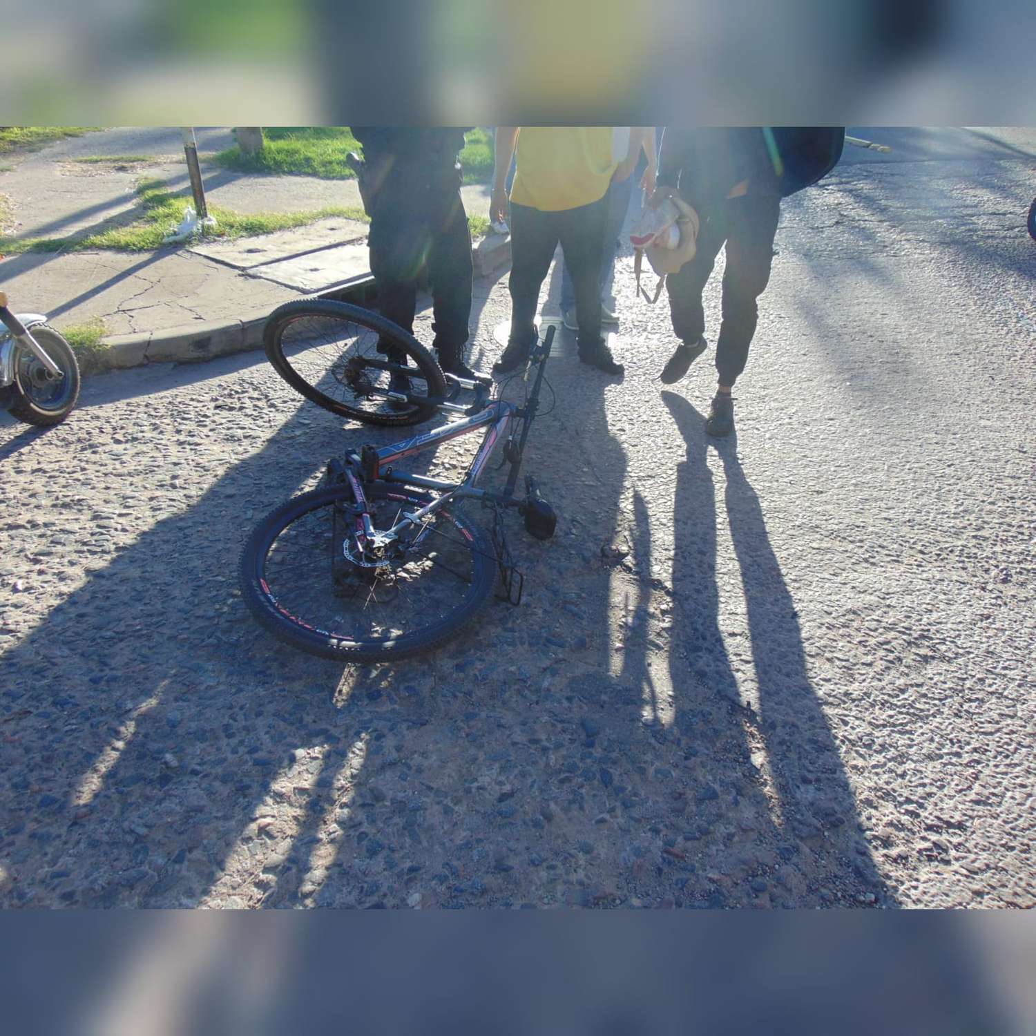Venado Tuerto: embistió a una ciclista y se dio a la fuga
