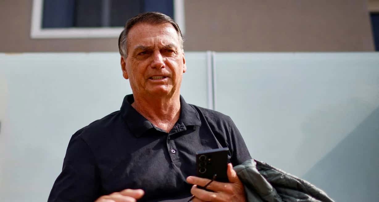 Exjefes militares acusan a Bolsonaro de impulsar el golpe de Estado en Brasil