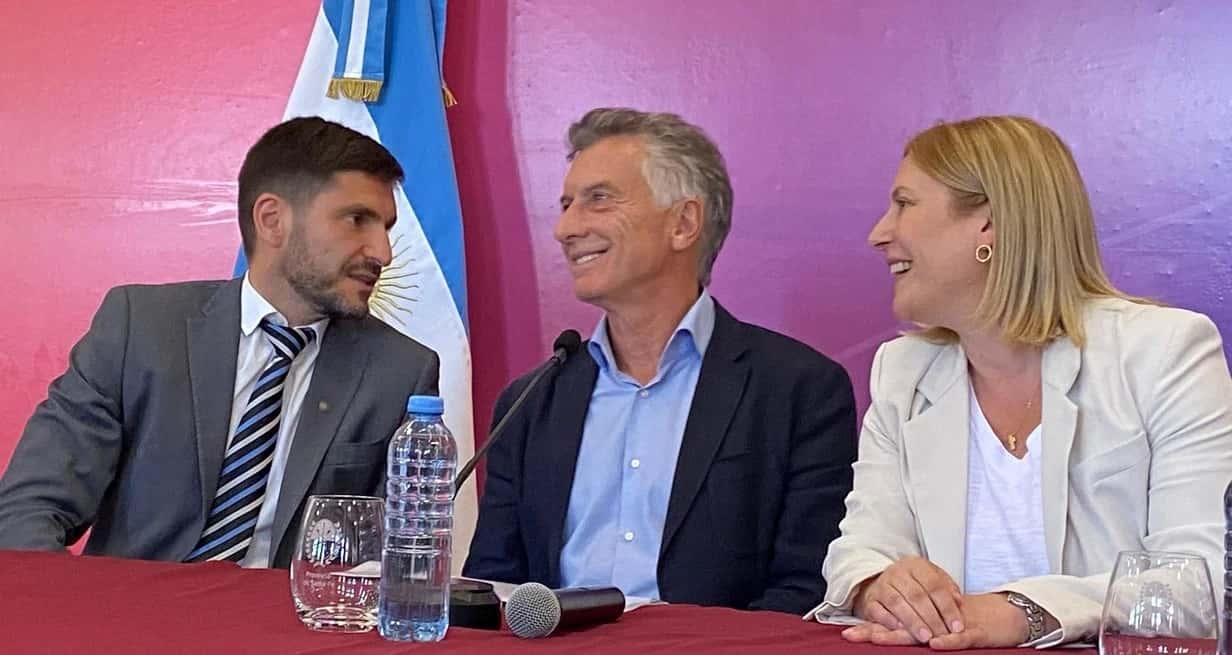 La reunión con Pullaro y equipo fue la primera actividad de Macri en Rosario.