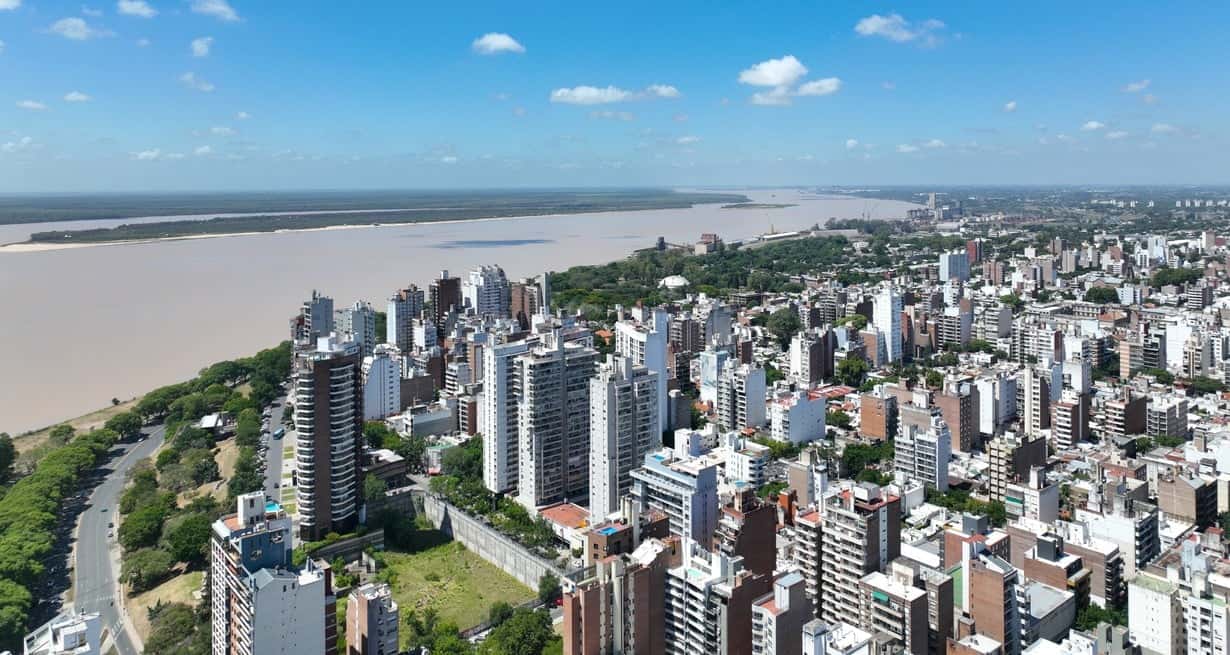 La ciudad de Rosario desde el aire. Crédito: Fernando Nicola