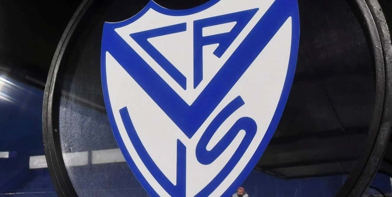 Vélez separó del plantel a cuatro futbolistas denunciados por abuso sexual
