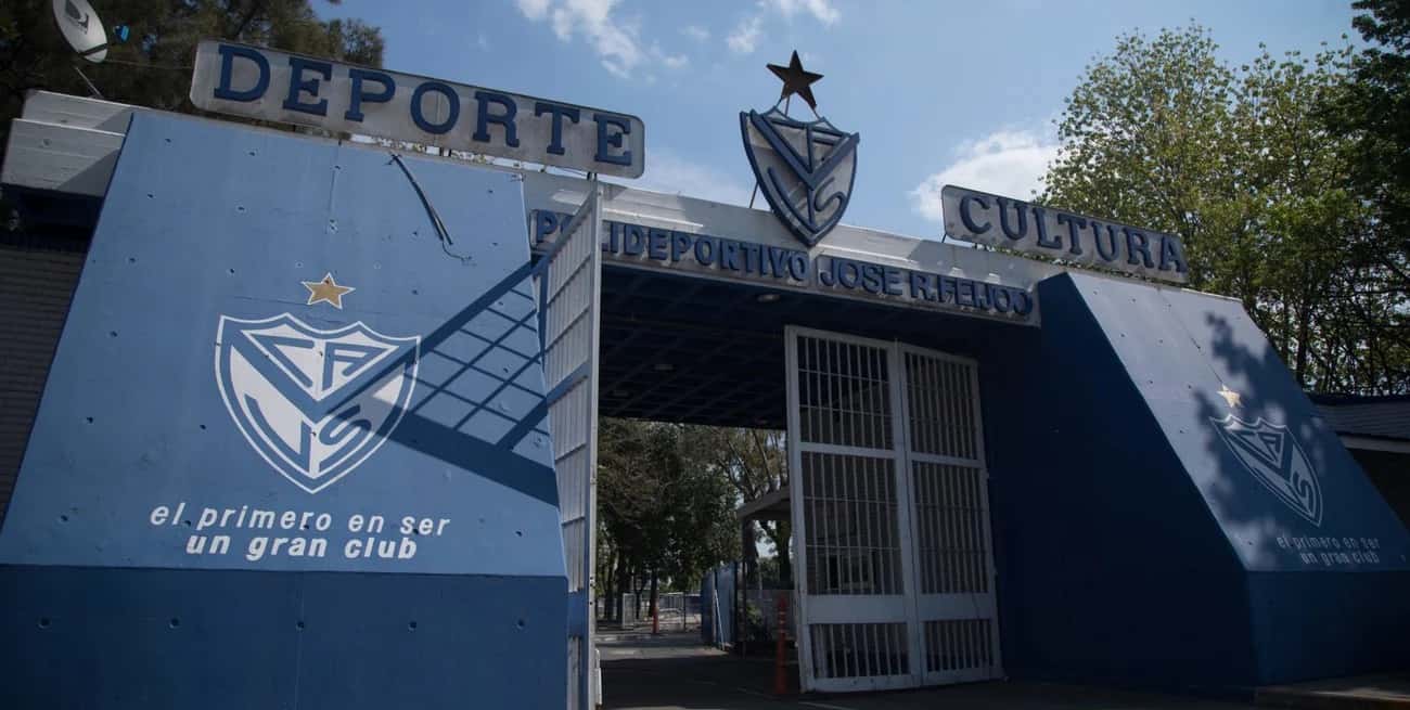 Los jugadores de Vélez acusados de abuso sexual no podrán salir del país