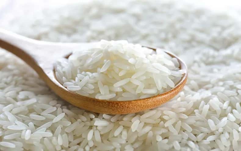 Anmat prohibió la comercialización de un arroz por copiar el diseño de una reconocida marca