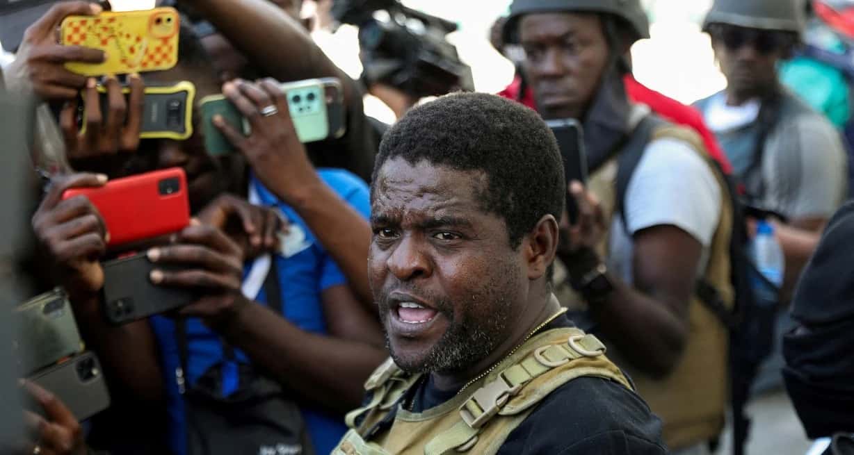 Jimmy "Barbecue (Barbacoa)" Cherizier lidera la alianza de bandas narco en la capital haitiana. Foto: Reuters