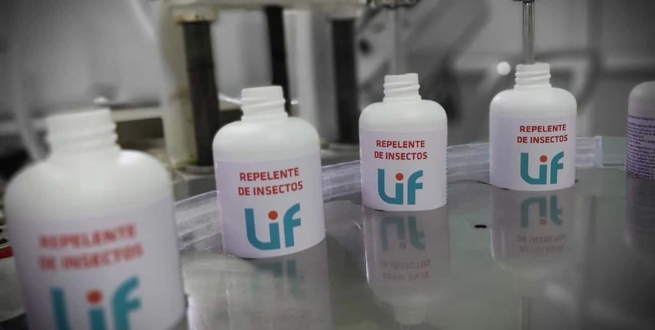 El Laboratorio Industrial Farmacéutico (LIF) aumenta la producción de repelentes.