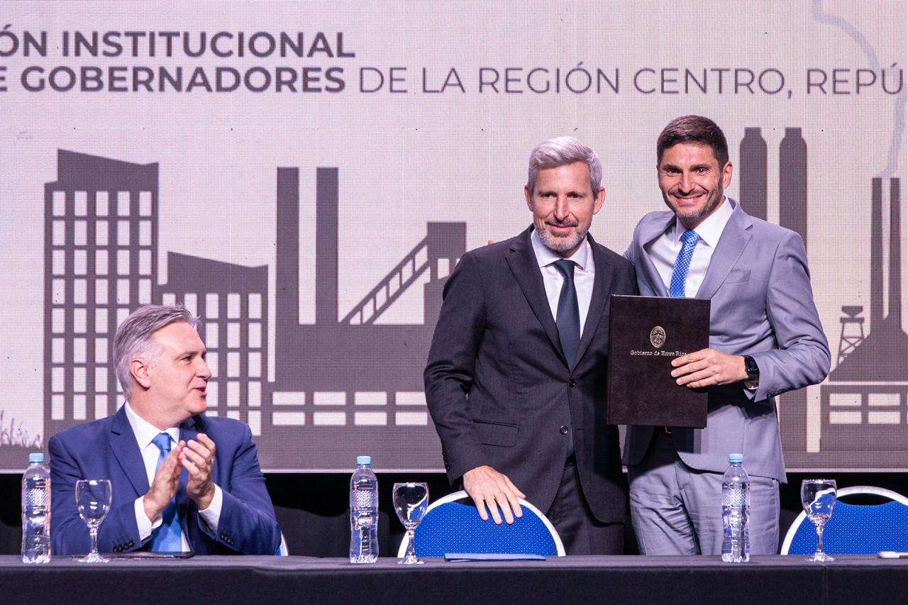 Pullaro asumió la presidencia de la Región Centro: "Una Argentina diferente es posible"
