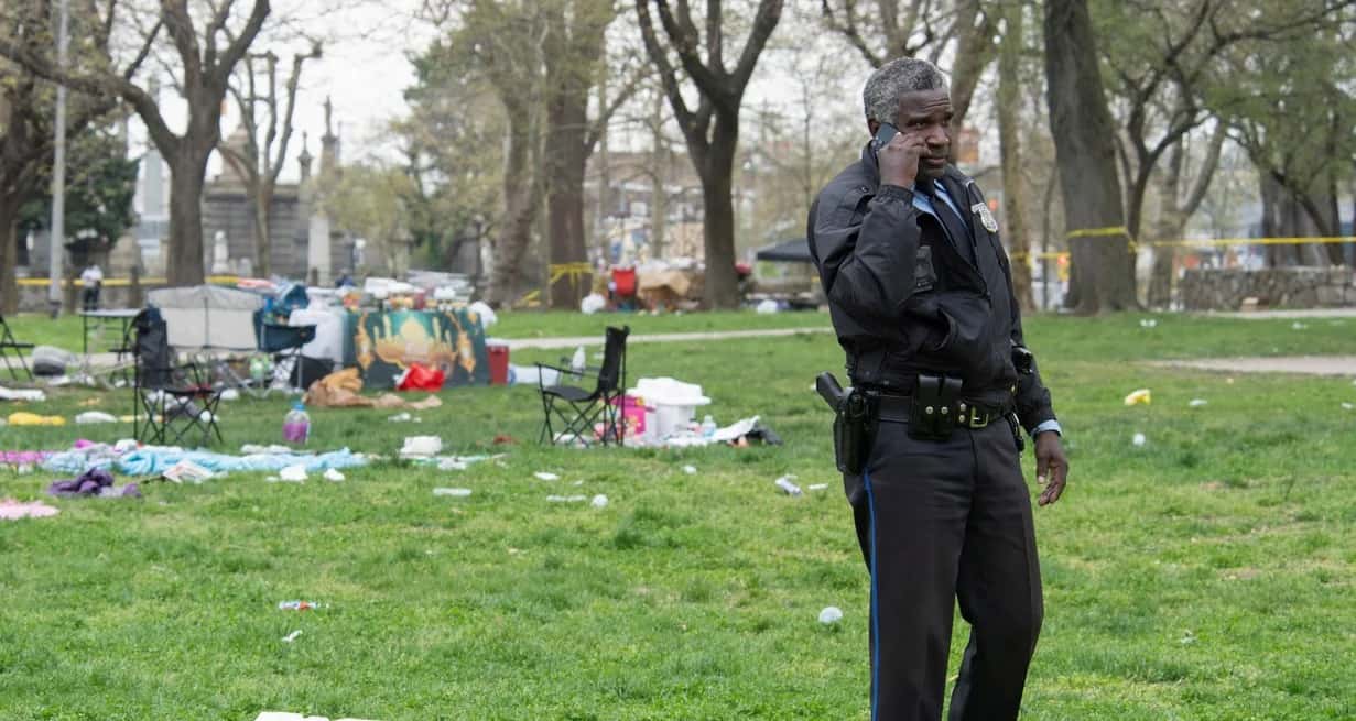 Operativo policial luego del tiroteo en Filadelfia. Crédito: Matthew Hatcher/Reuters