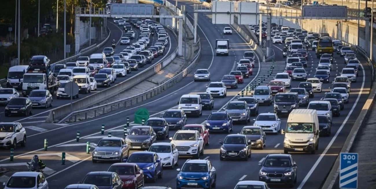 Por la contaminación, Alemania podría prohibir el uso de vehículos los fines de semana