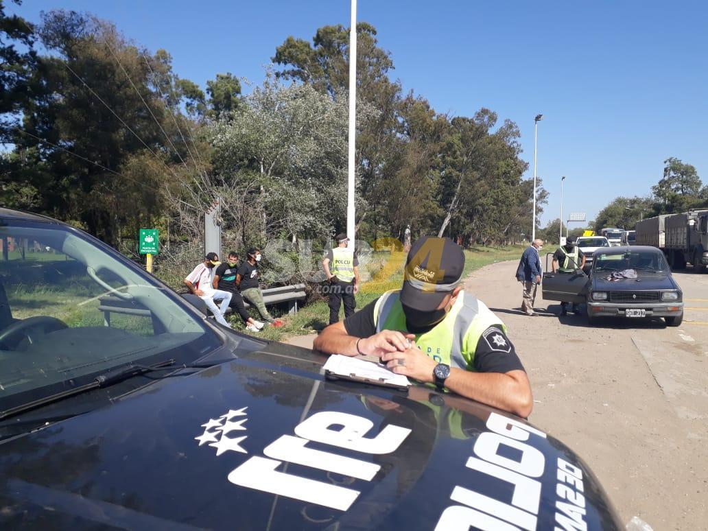 En el puesto control de ruta 33: Policía Vial detuvo a los supuestos autores de un robo en Sancti Spíritu