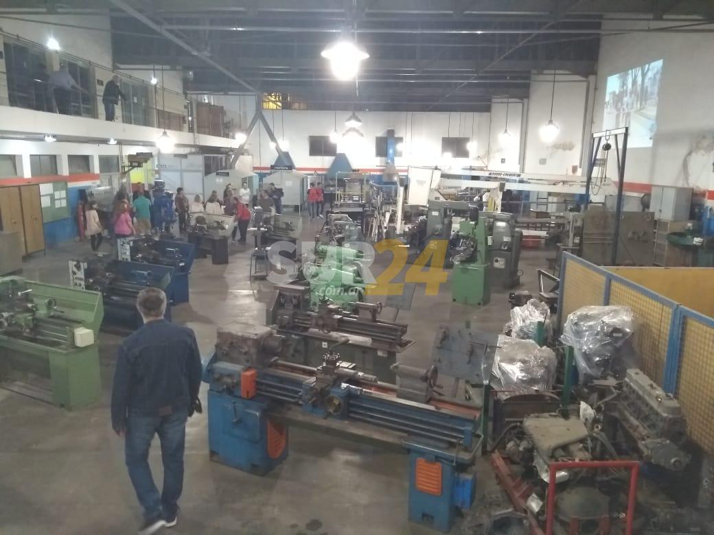 Rematan máquinas del viejo Taller, mientras se reconstruye el Industrial