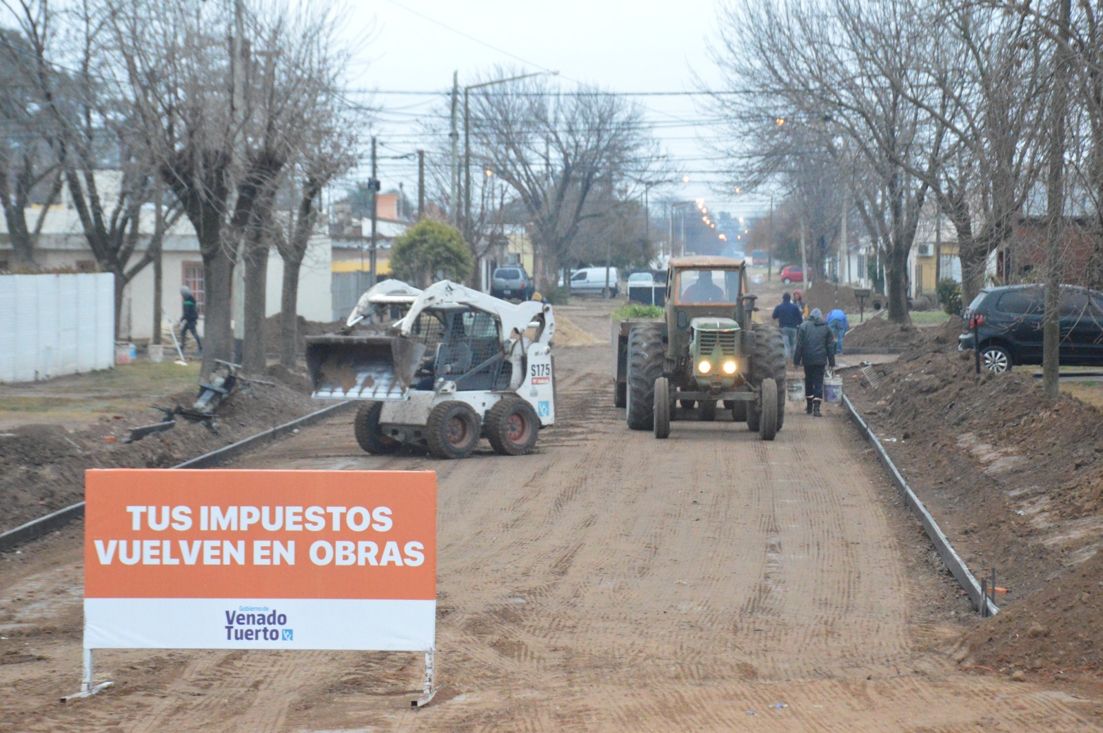 Trabajos de preparación en Lavalle entre Larriera y Maestros Argentinos.