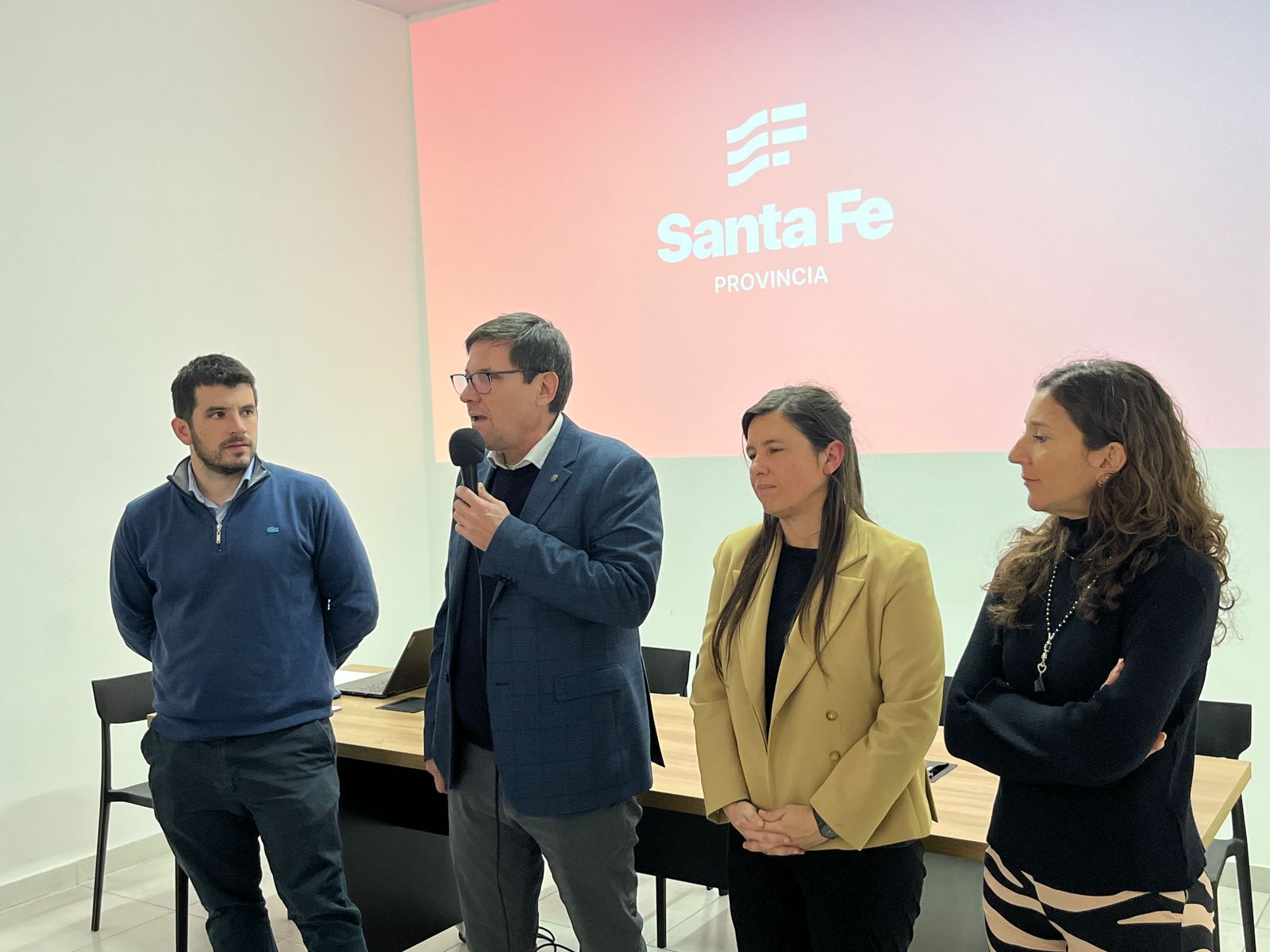 El ministro Goity destacó el “trabajo articulado primero, planificado después, y con decisión política para poder financiar y llevar adelante cada una de las acciones que nos proponemos”.Foto: MVT